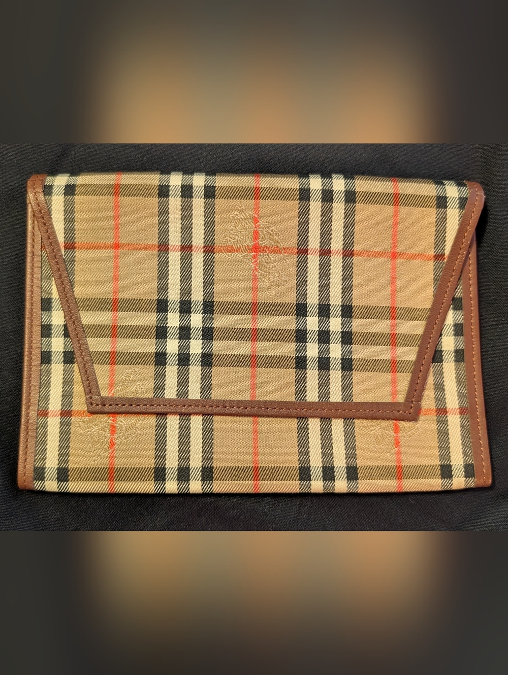 BURBERRY Authentic Nova Check Passport Holder / Planner notebook COA Wallet Bag